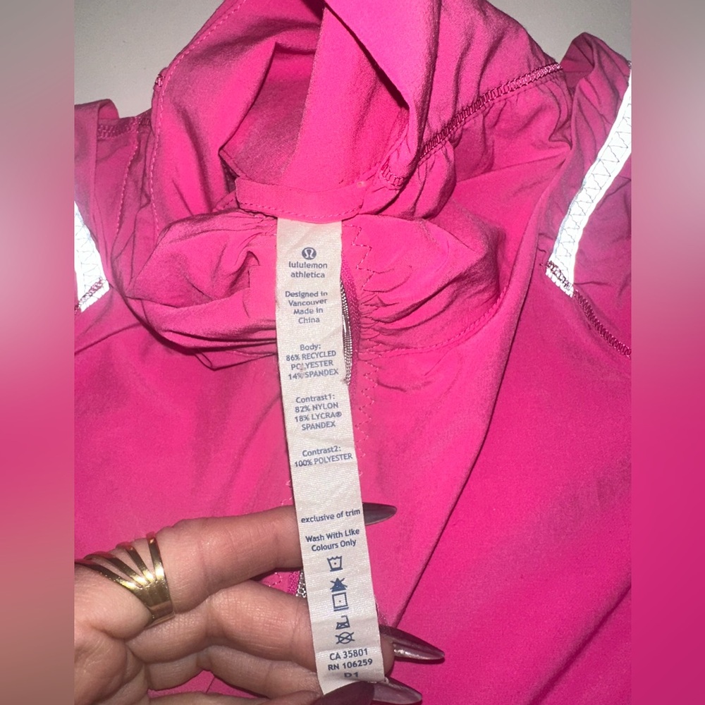 lululemon athletica Vibrant Pink Light Jacket Size 4 - Picture 4 of 7